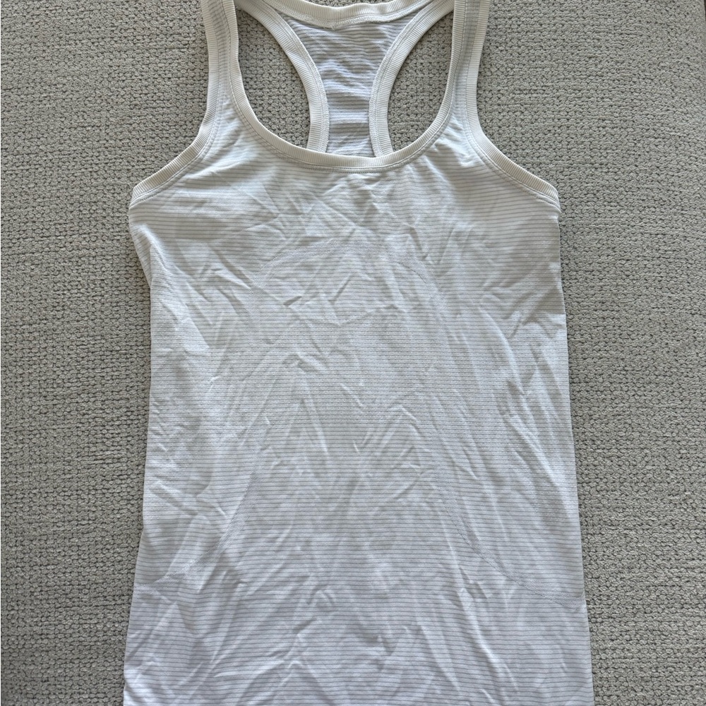 Lululemon Women’s White Racerback Tank Top